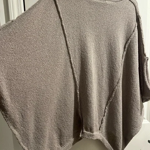 Zenana Outfitters Taupe Dolman Top - Picture 4 of 4